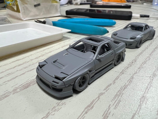 Twerkstallion: Hert's FC3S in 1/64 collab with Error404 Model Car